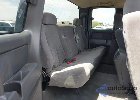 2004 Chevrolet Silverado 1500 Z71 z USA, uszkodzony, nr VIN 1GCEK19T74Z347944